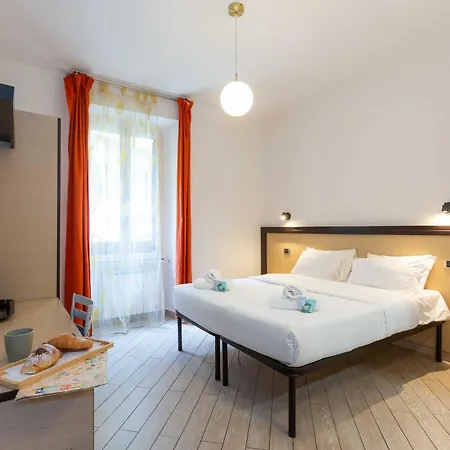 Rental In Rome Guest House - Zen01